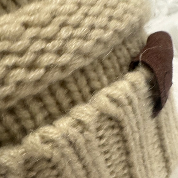 C.C BOUTIQUE TAN WOMEN’s Beanie cap women’s size OS - Picture 6 of 10